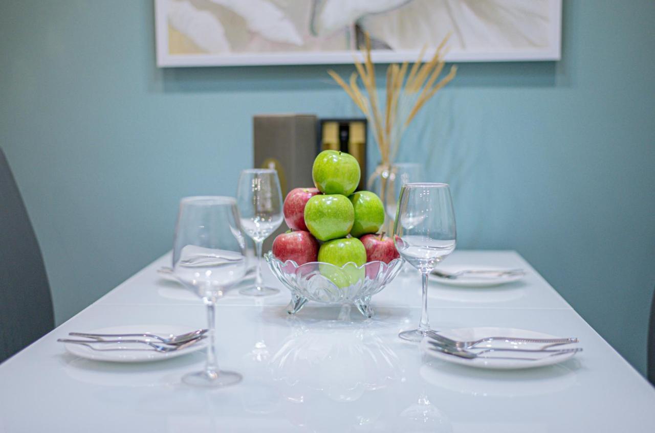 Tms Quy Nhon - Roshi Apartment & Homestay Ocean View Buitenkant foto